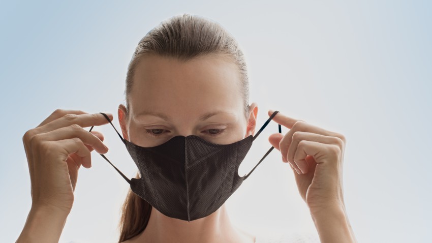 Pourquoi La Femme De Alrima Porte Un Masque
